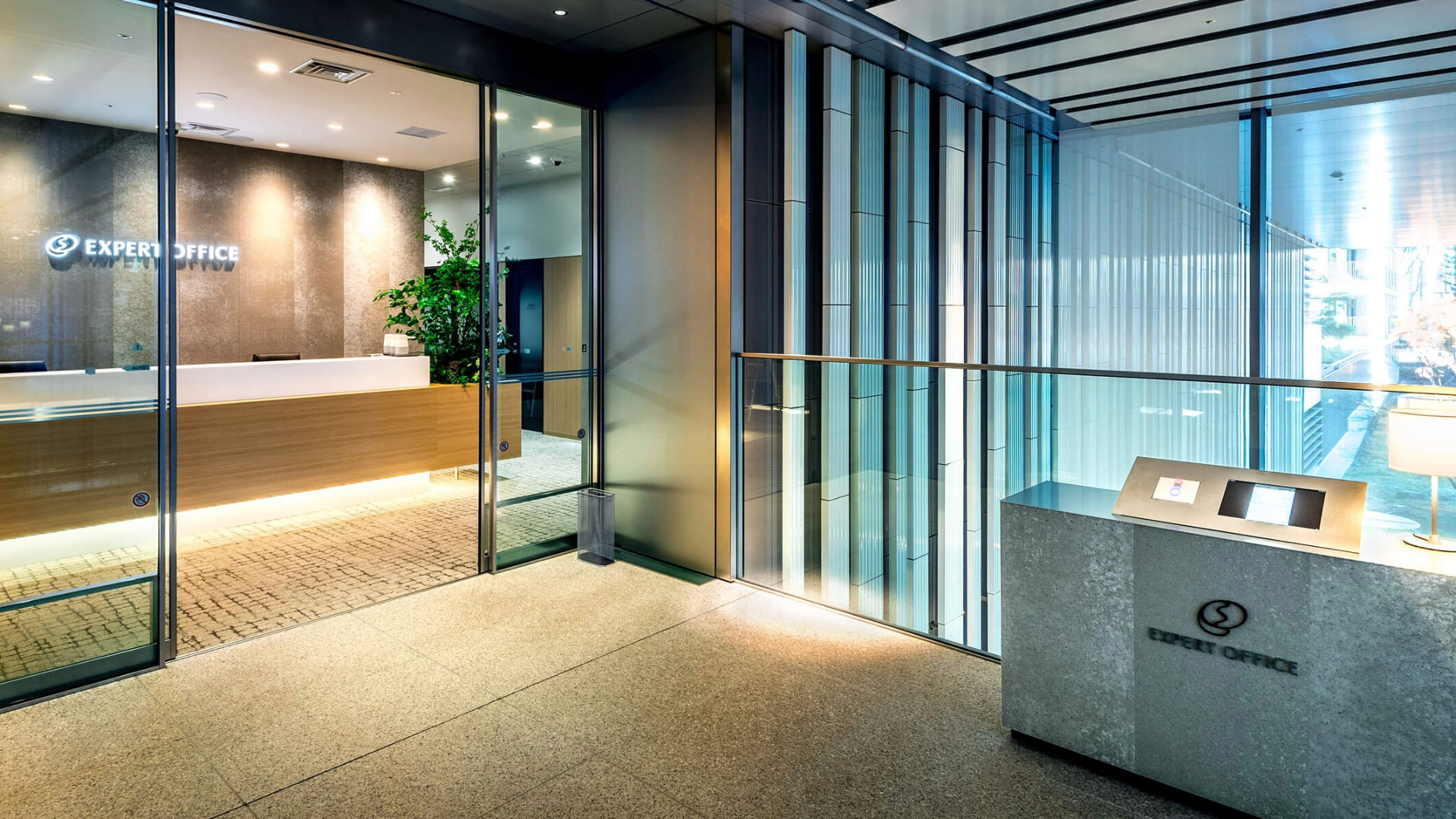企業のサテライトオフィスとして